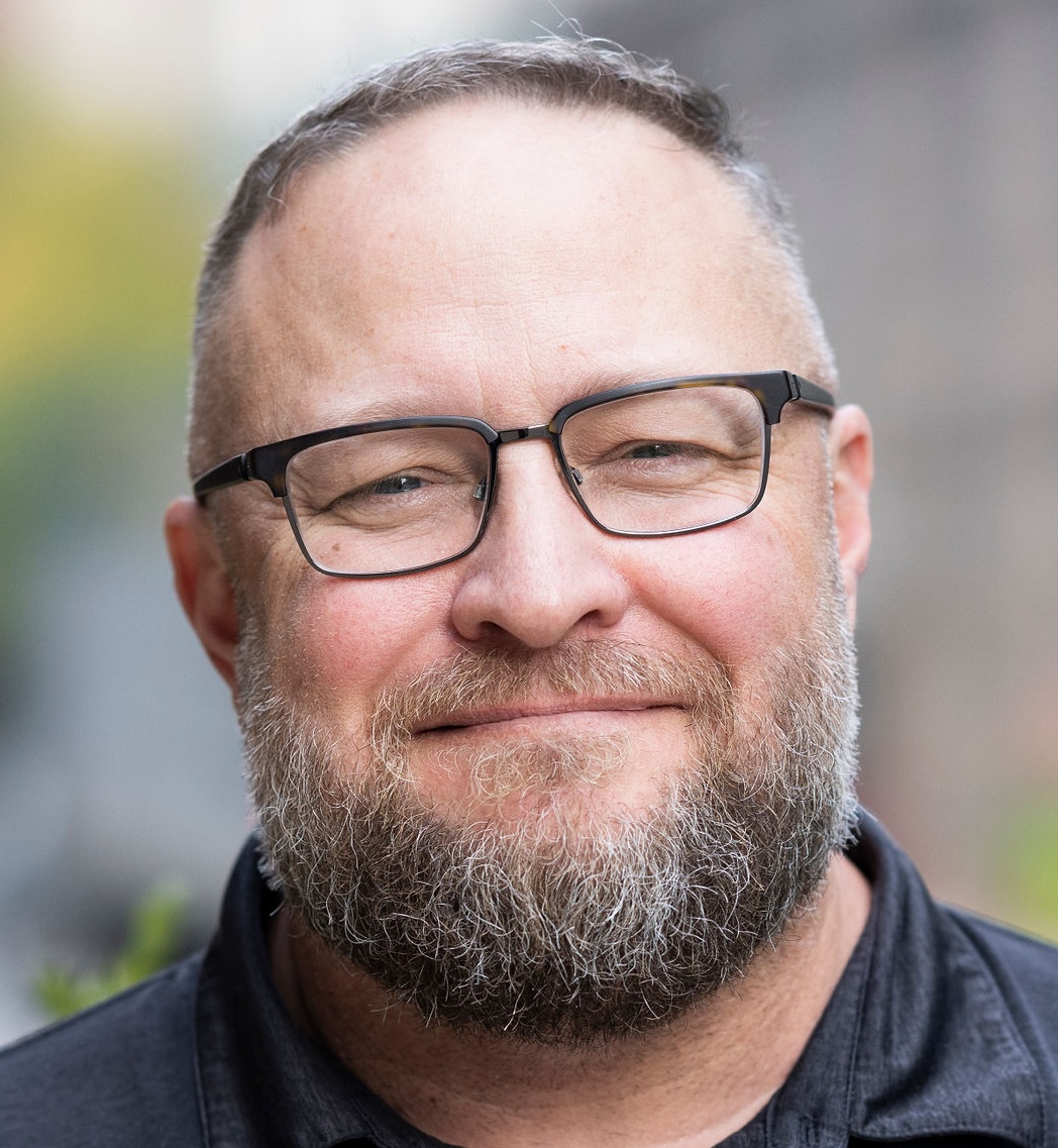 Navigation bar avatar